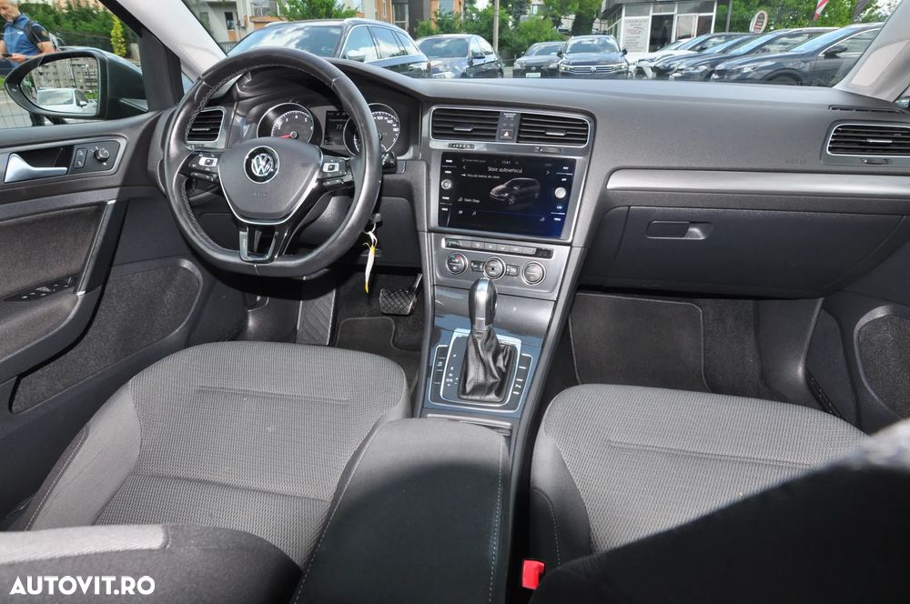 Volkswagen Golf 1.5 TSI BlueMotion ACT DSG Comfortline - 6