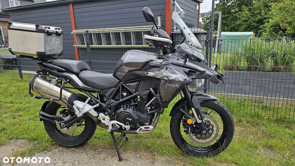 Benelli TRK 502X - 10