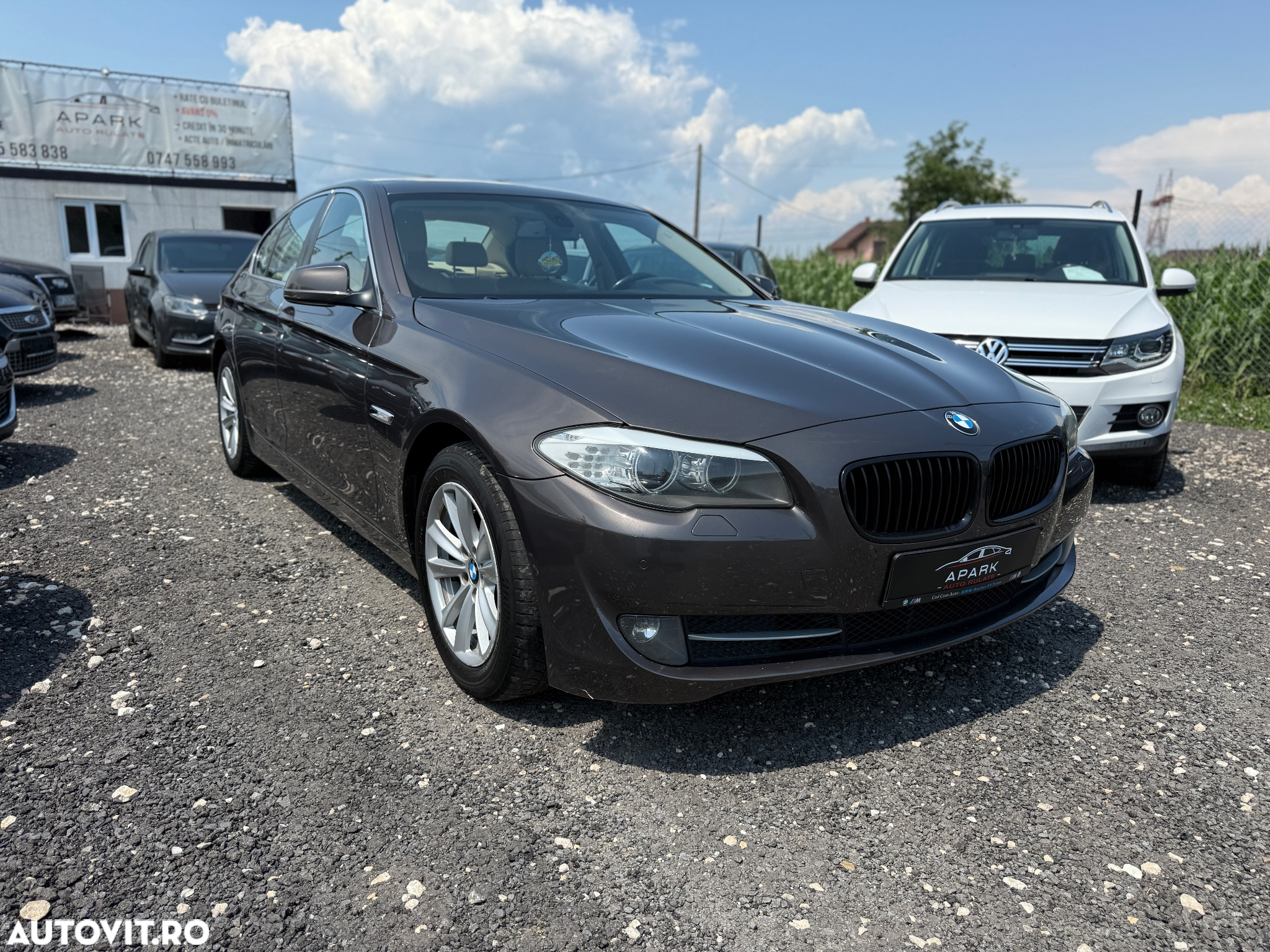 BMW Seria 5 520d Sport-Aut. - 4