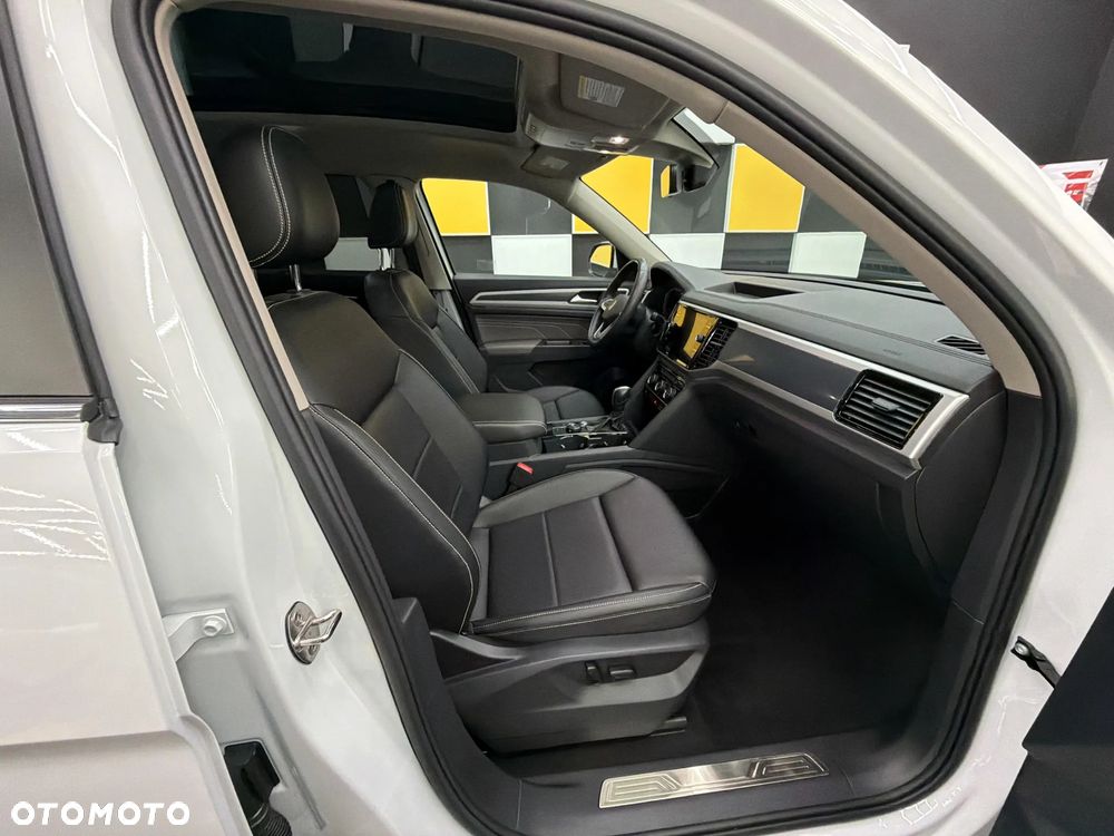 Volkswagen Atlas - 12