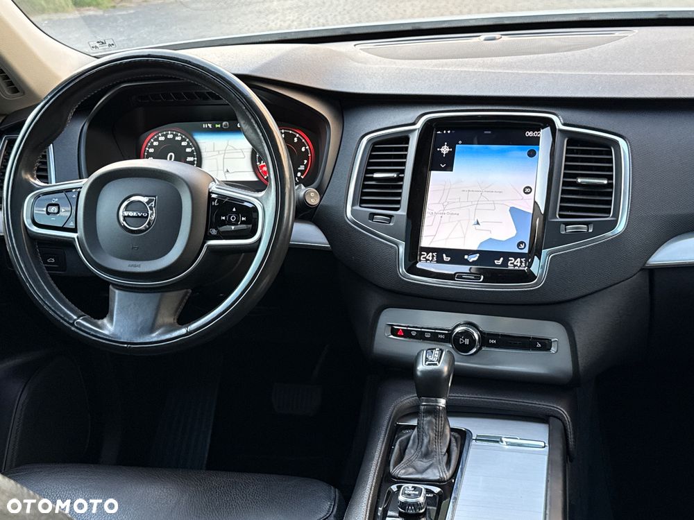Volvo XC 90 T5 AWD Momentum - 20