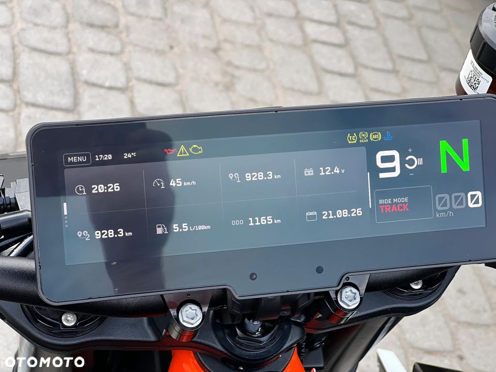 KTM Duke - 18