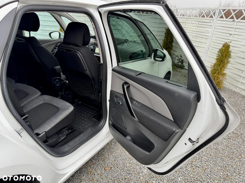 Citroën C4 SpaceTourer BlueHDi 120 Stop&Start SHINE - 37