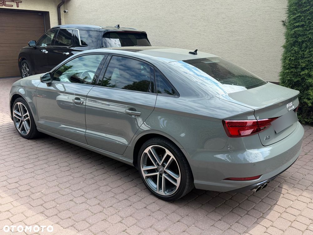 Audi A3 Limousine 40 TFSI quattro S tronic S line - 2