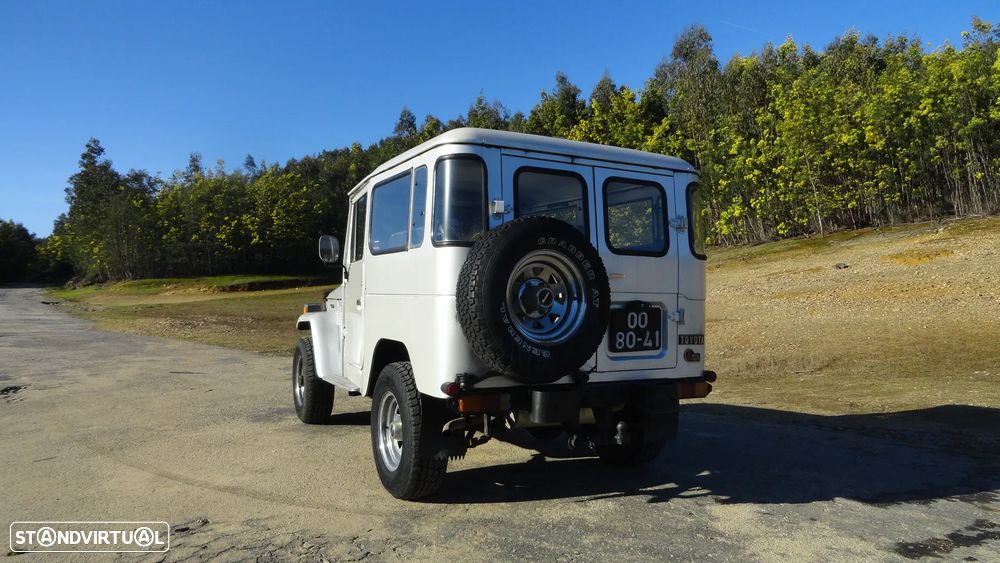 Toyota BJ 40 - 5