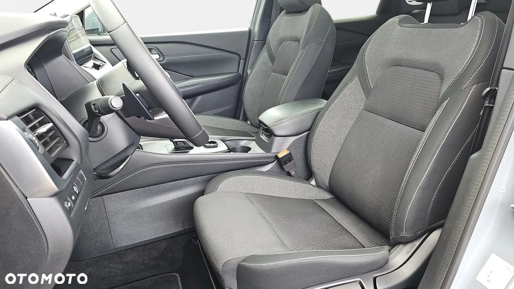 Nissan Qashqai 1.3 DIG-T MHEV 4x4 N-Connecta Xtronic - 13