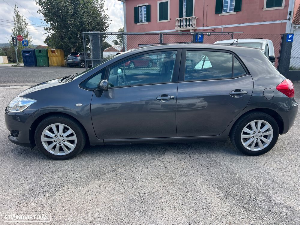Toyota Auris - 4