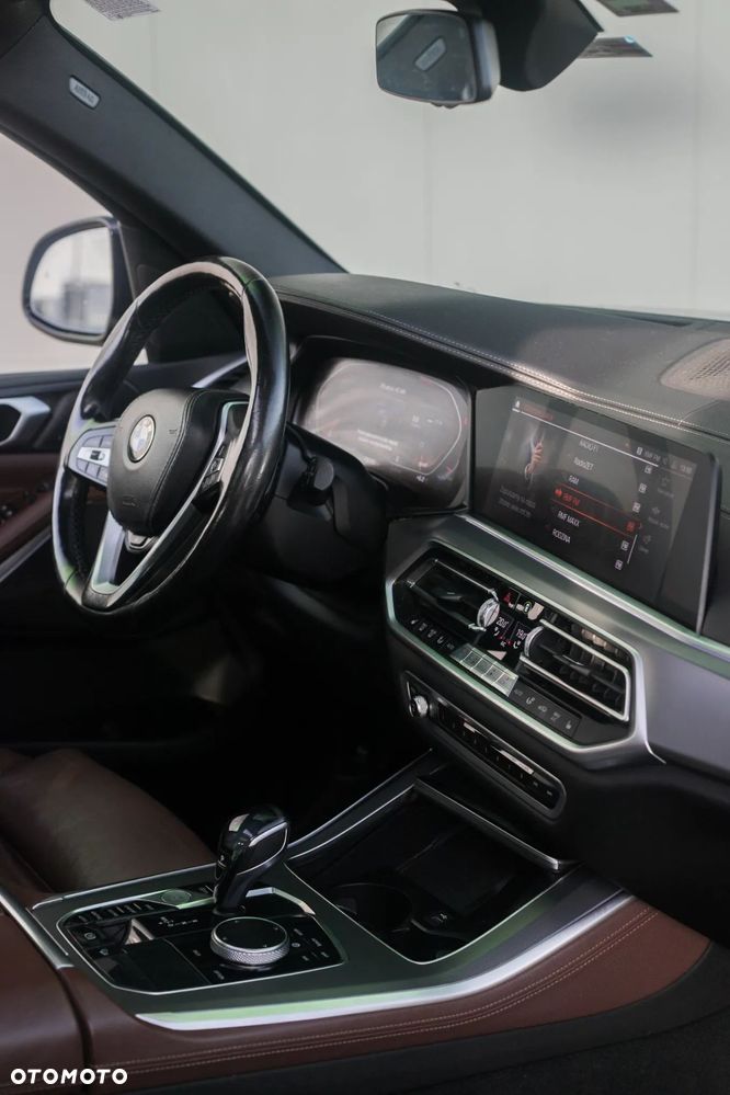 BMW X5 xDrive40i xLine - 15