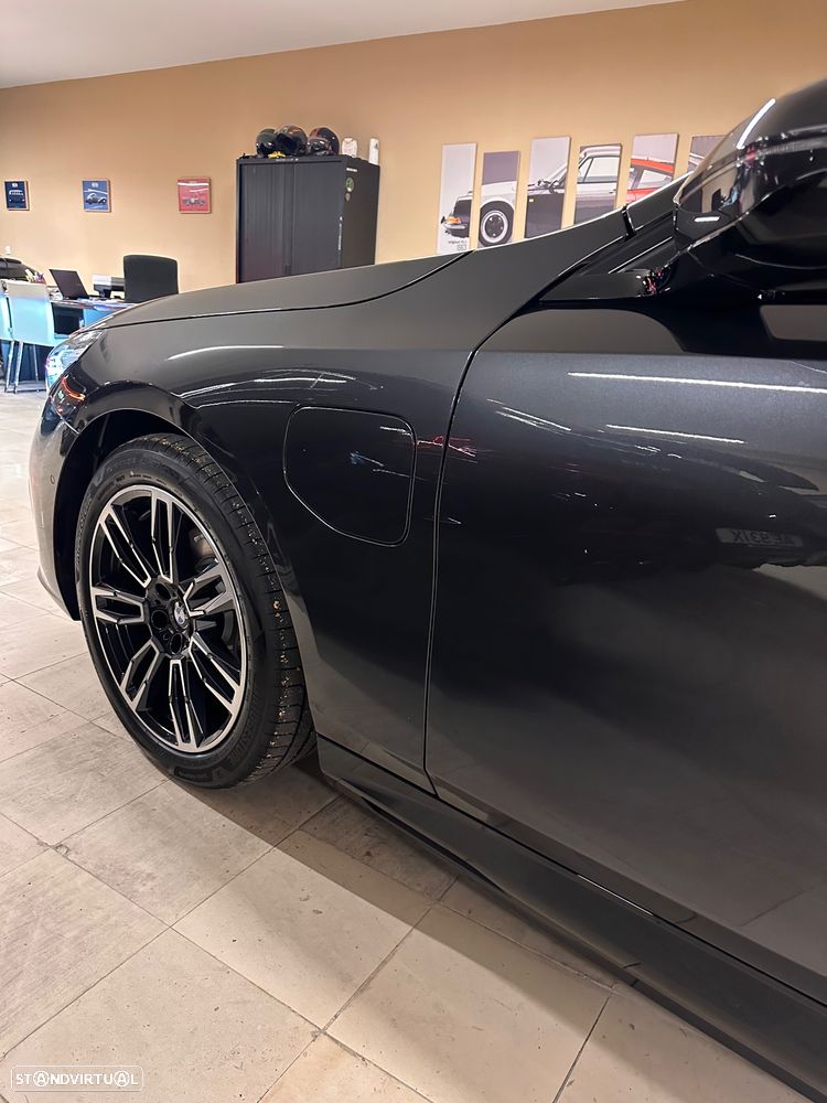 BMW 530 e Pack Desportivo M - 10