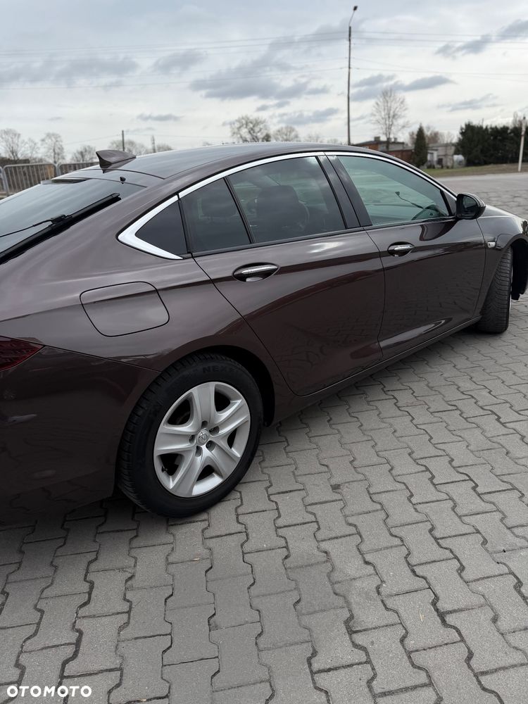 Opel Insignia 1.5 T Innovation S&S Eco - 34