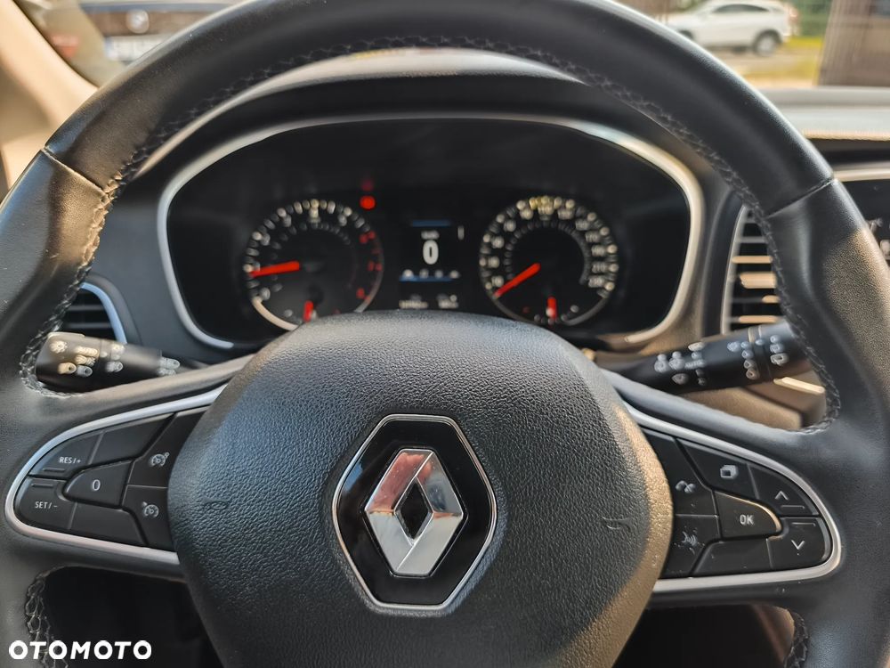 Renault Megane TCe 140 GPF INTENS - 15