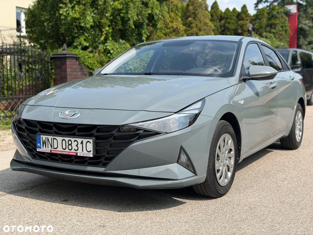 Hyundai Elantra 1.6 Modern CVT - 1