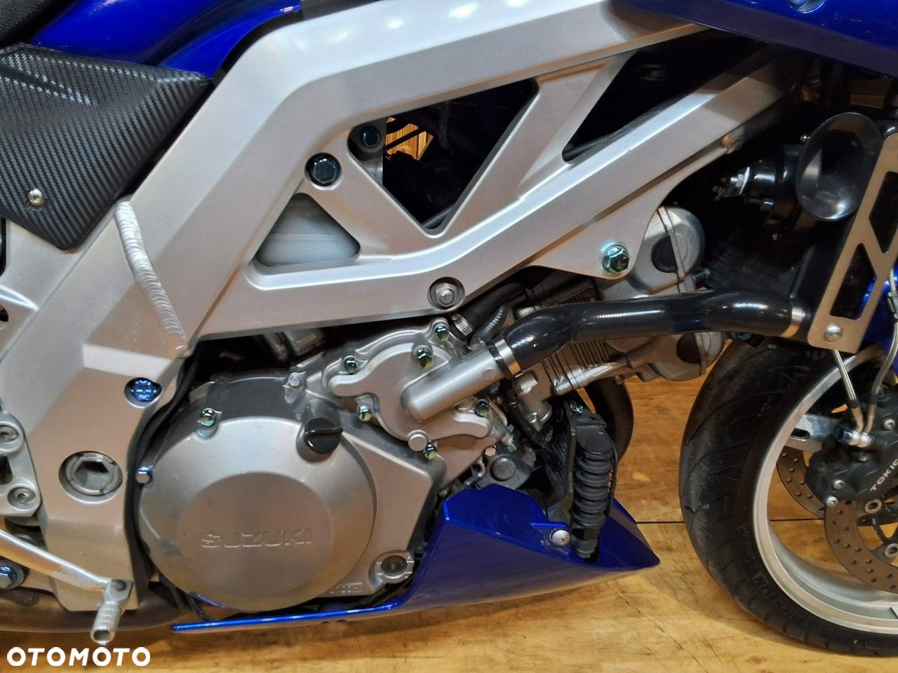 Suzuki SV - 15