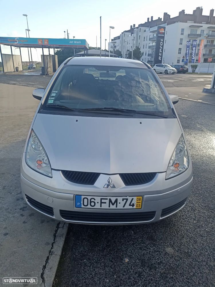 Mitsubishi Colt 1.1 Base - 1