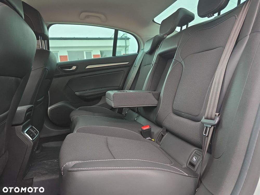 Renault Megane - 25