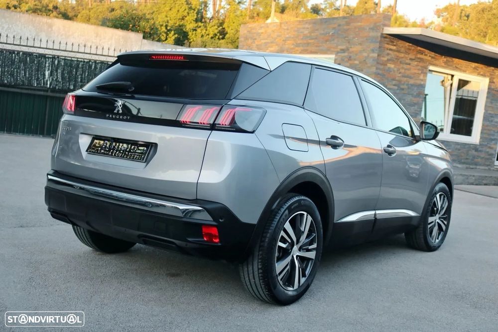 Peugeot 3008 1.5 BlueHDi Allure Pack EAT8 - 2