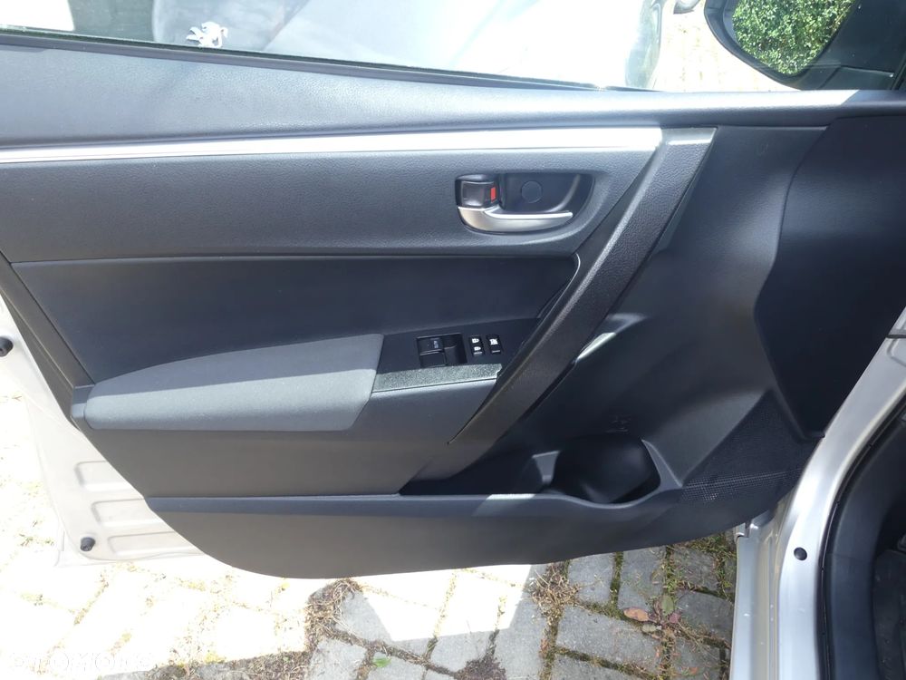 Toyota Corolla 1.33 Life - 19