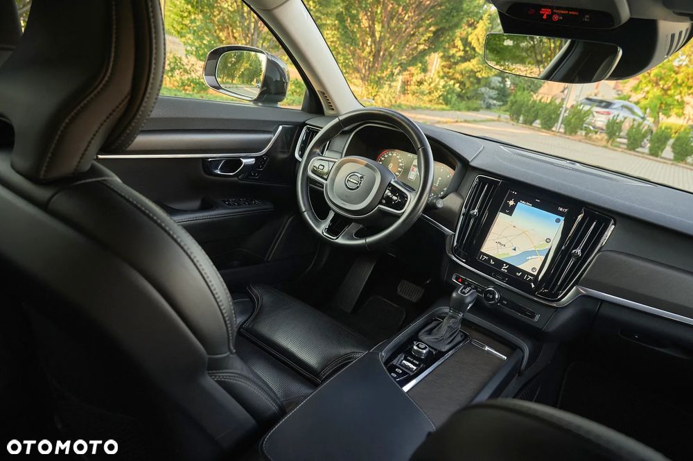 Volvo V90 Cross Country D5 SCR AWD Pro - 28