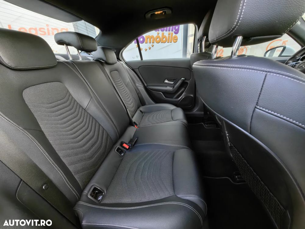 Mercedes-Benz A 180 d Sedan 8G-DCT - 9