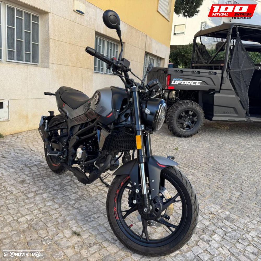 Benelli Leoncino 125 - 11