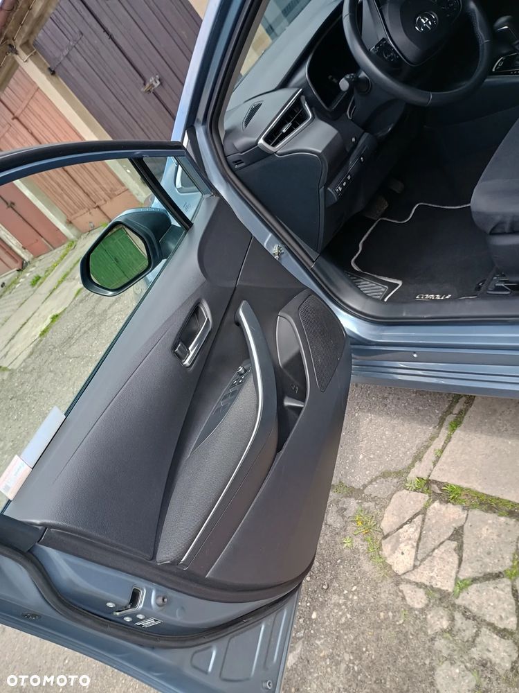 Toyota Corolla 1.8 Hybrid Comfort - 13