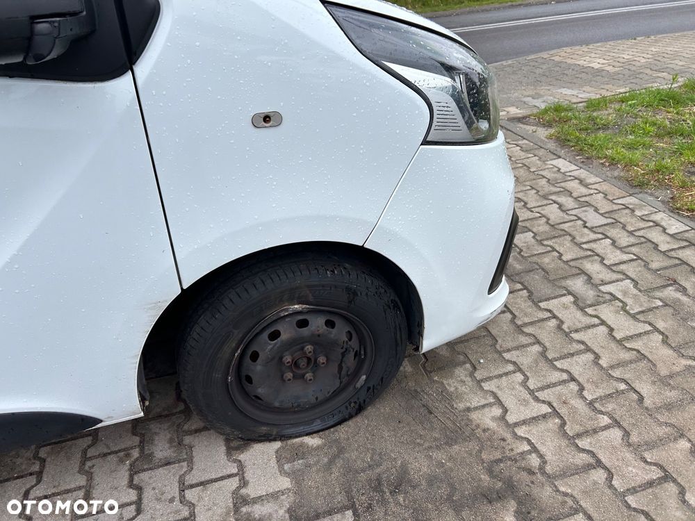Renault Trafic - 25