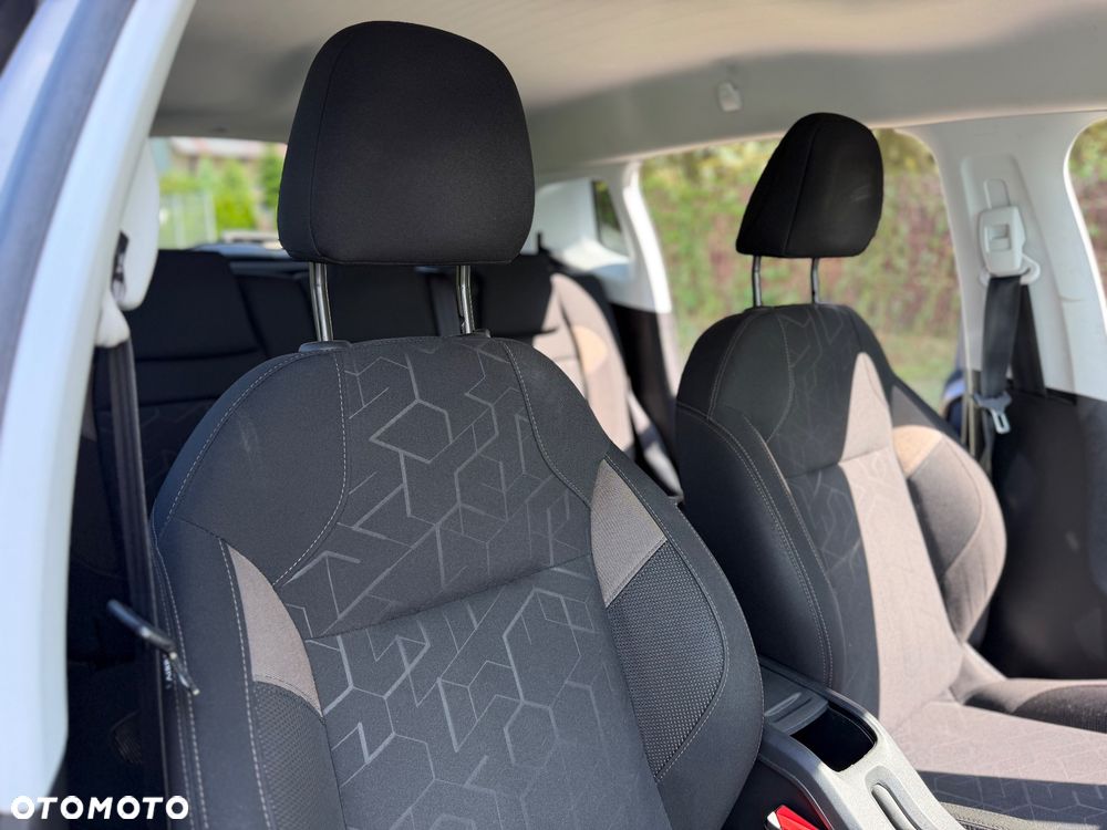 Peugeot 2008 PureTech 82 Active - 17