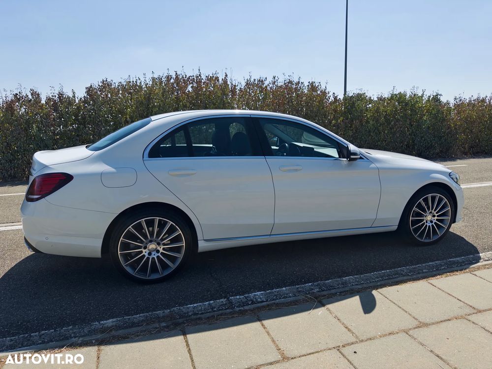 Mercedes-Benz C 220 d 4MATIC Aut - 4