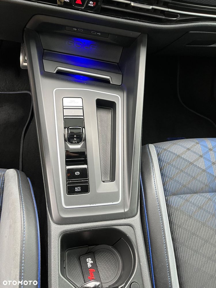 Volkswagen Golf 2.0 TSI 4Motion R DSG - 12