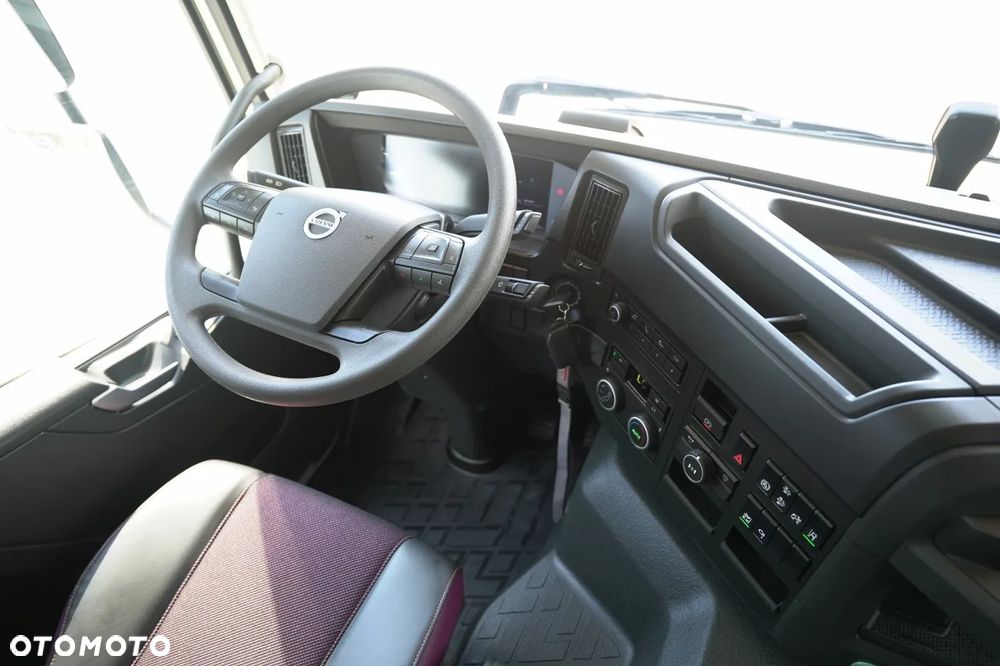 Volvo FMX 420 / 6X4 / WYWROTKA 3 STRONNA / MEILLER / 8 TYS KM / I-SHIFT / EURO 6 / - 29