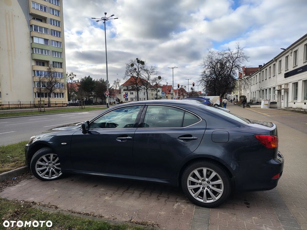 Lexus IS 220 D Elegance - 12