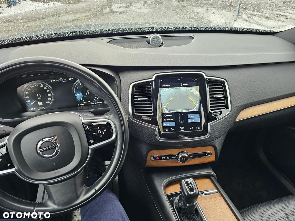 Volvo XC 90 T6 AWD Geartronic Inscription - 24