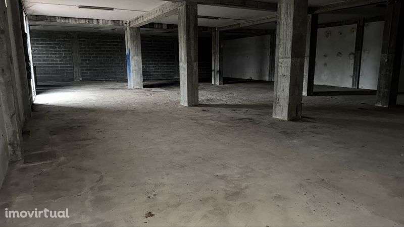 Armazem 369m2 Braga-Lago - Grande imagem: 3/10