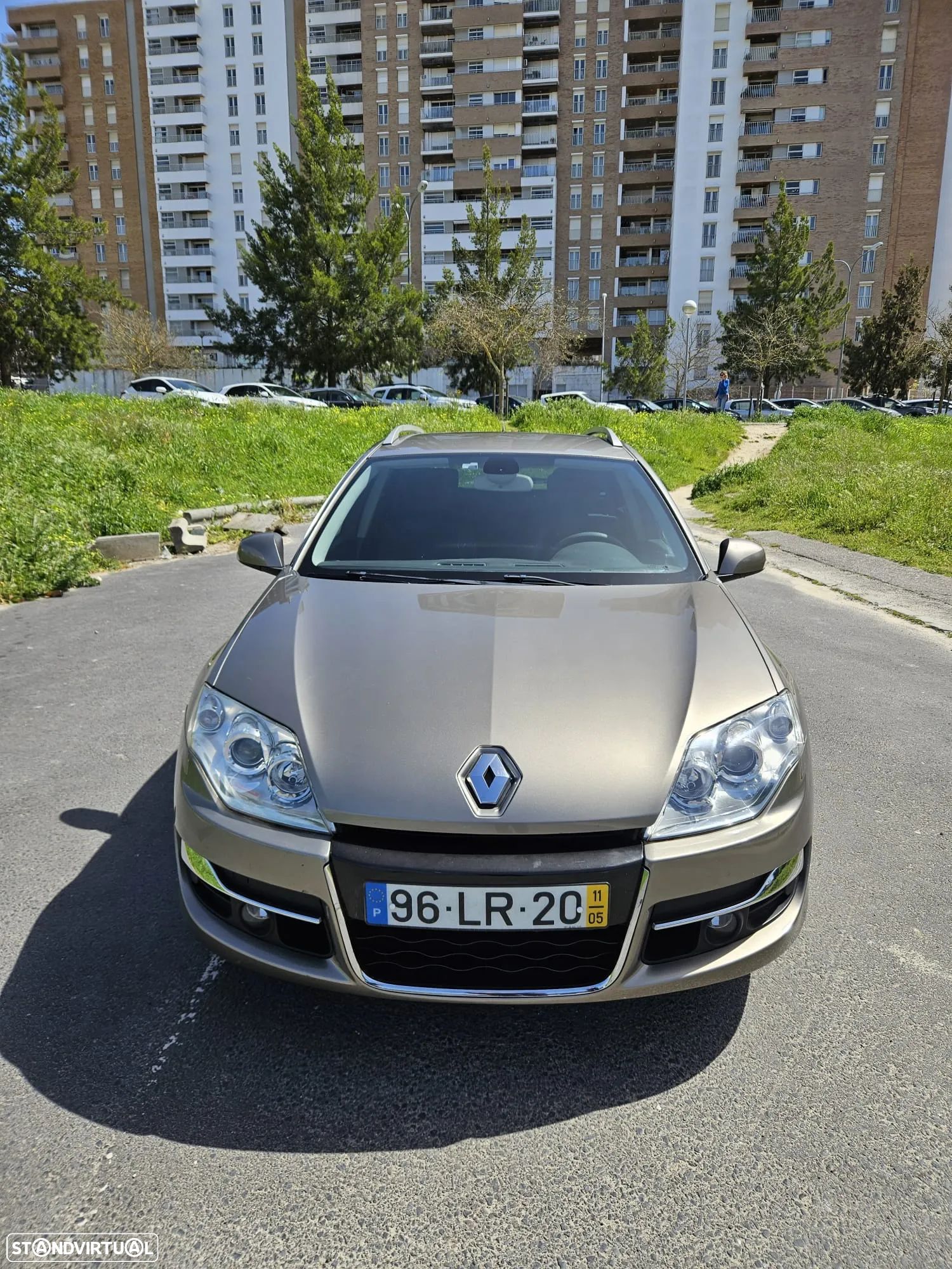 Renault Laguna Break 2.0 dCi Dynamique S 4control - 1