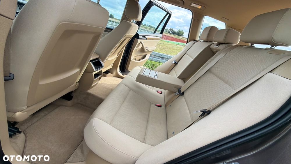 BMW X3 xDrive20d - 7