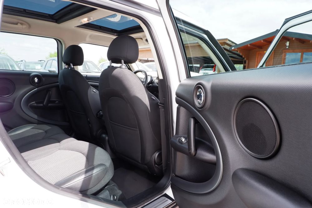 MINI Countryman Cooper SD All4 Park Lane Chili - 11
