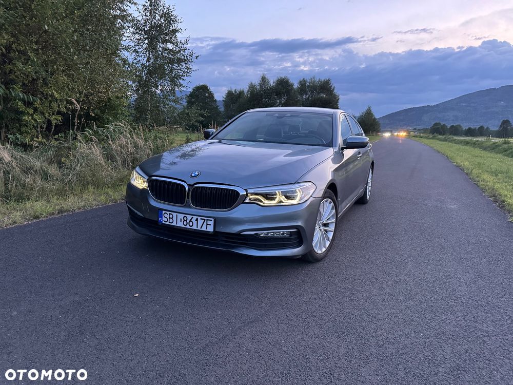BMW Seria 5 520i - 13