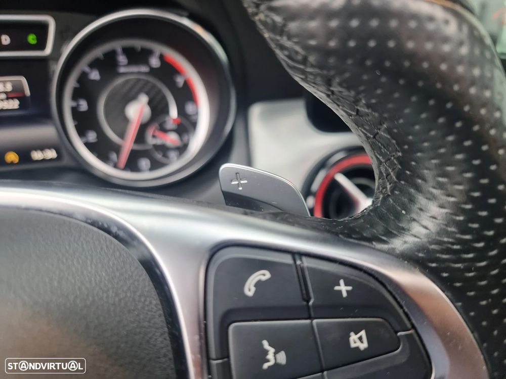 Mercedes-Benz CLA 45 AMG 4Matic 7G-DCT - 14