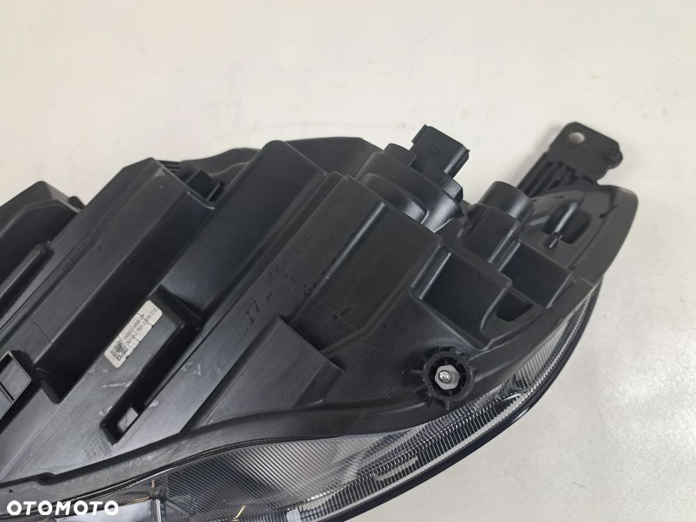 Ford Focus MK4 Full LED lampa przednia prawa JX7B - 9