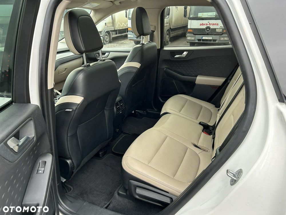 Ford Escape - 10