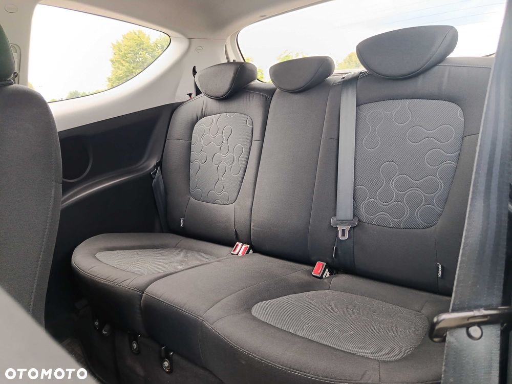 Hyundai i20 - 8