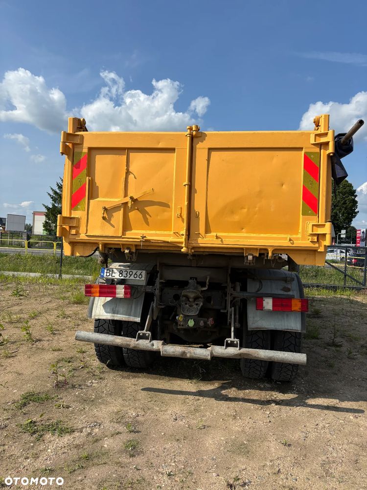 Mercedes-Benz Actros - 3