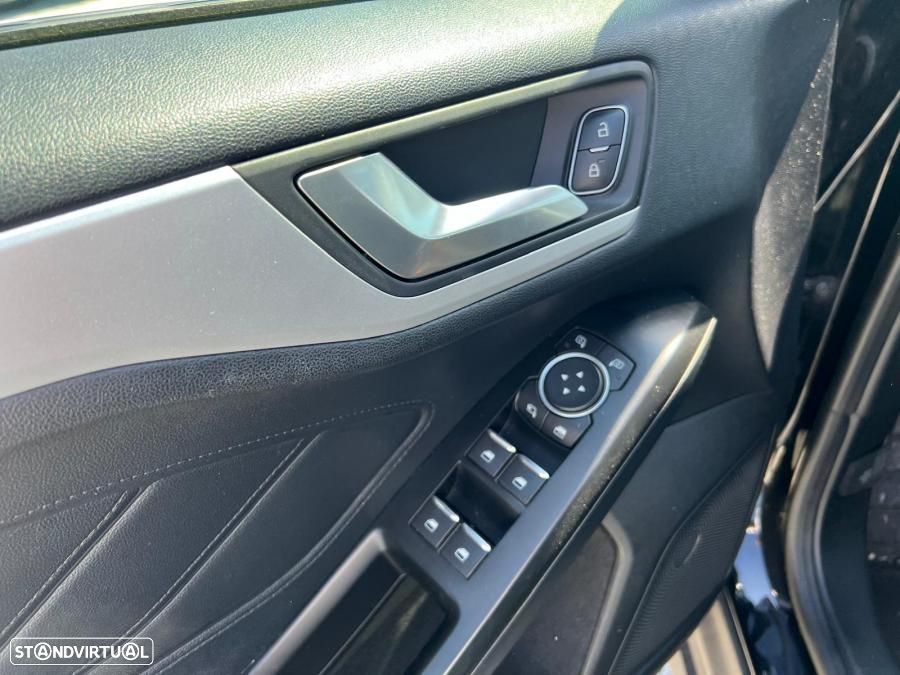 Ford Focus SW 1.5 TDCi EcoBlue Active - 5