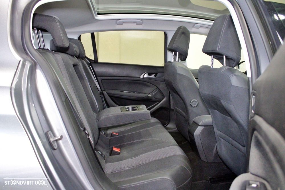 Peugeot 308 BlueHDi 130 Allure Pack - 18