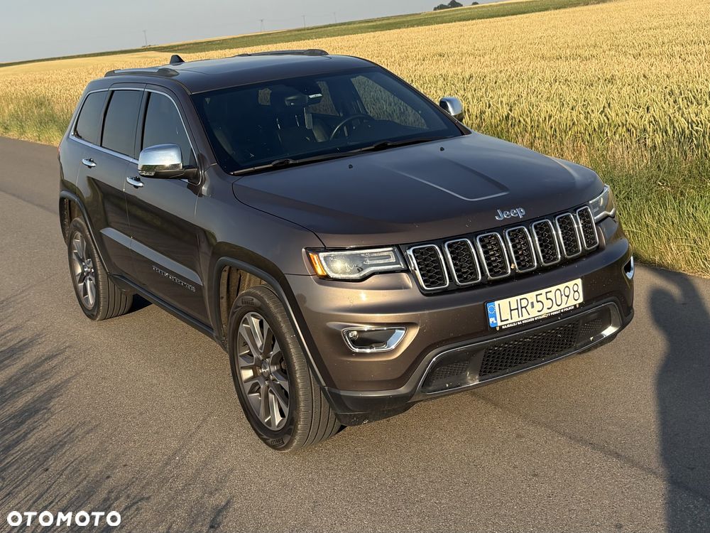 Jeep Grand Cherokee - 1