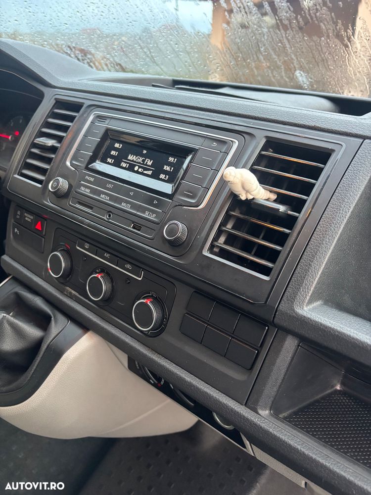 Volkswagen Transporter - 6
