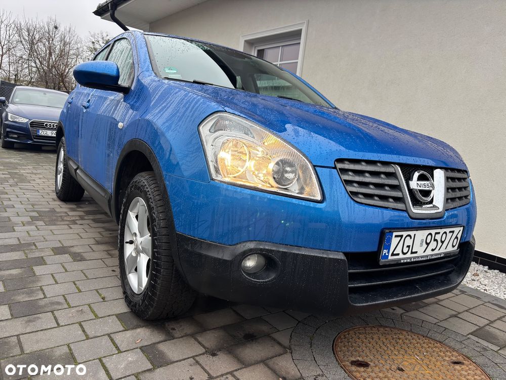 Nissan Qashqai - 1