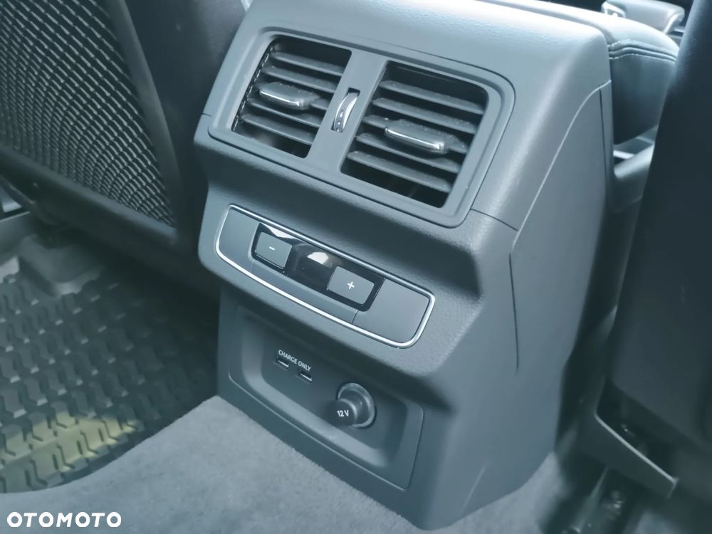 Audi Q5 45 TFSI quattro S tronic S line - 22