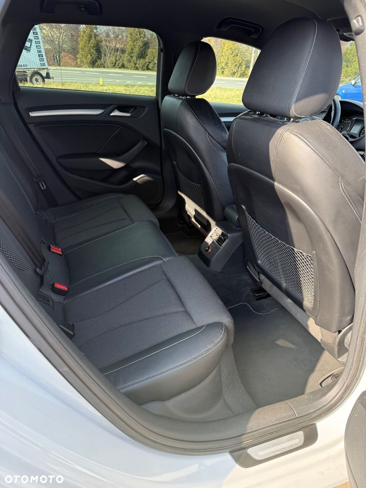Audi A3 Sportback 1.4 TFSI Ambition S tronic - 17