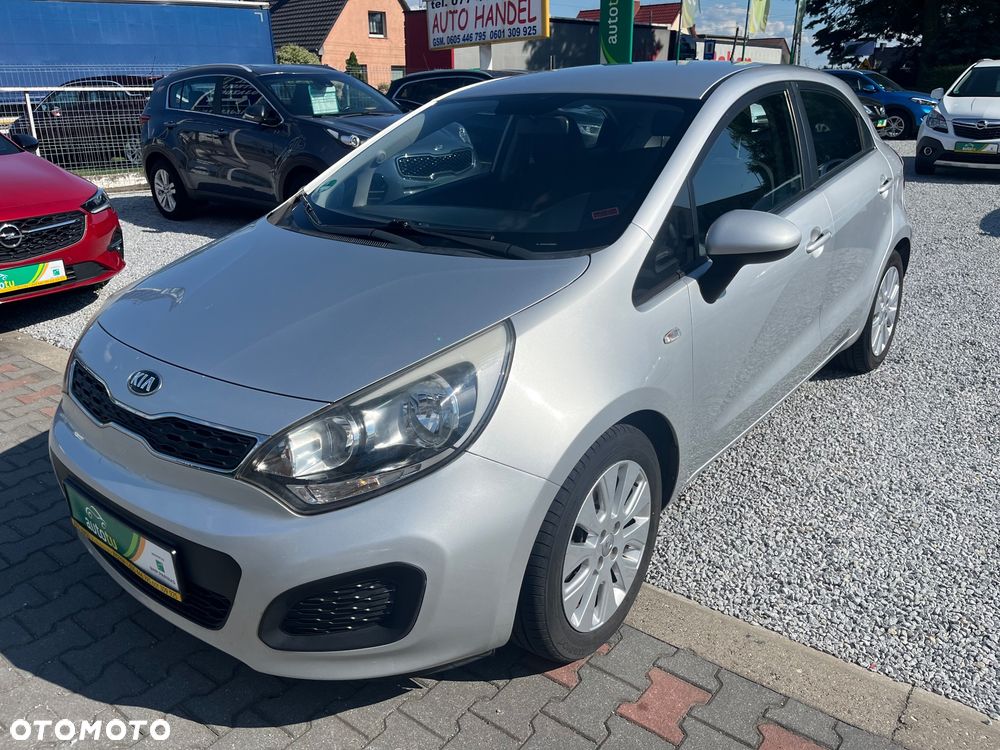 Kia Rio 1.2 XL - 2